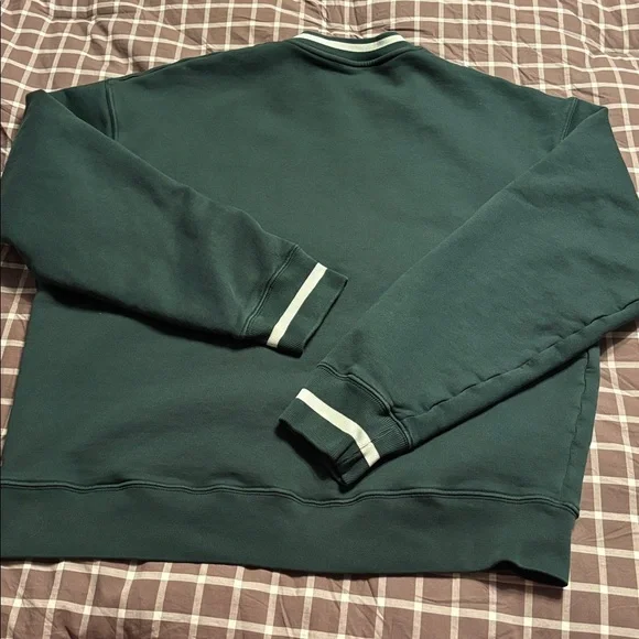 Sporty & Rich Serif Logo Embroidered V-Neck - Picture 8 of 8